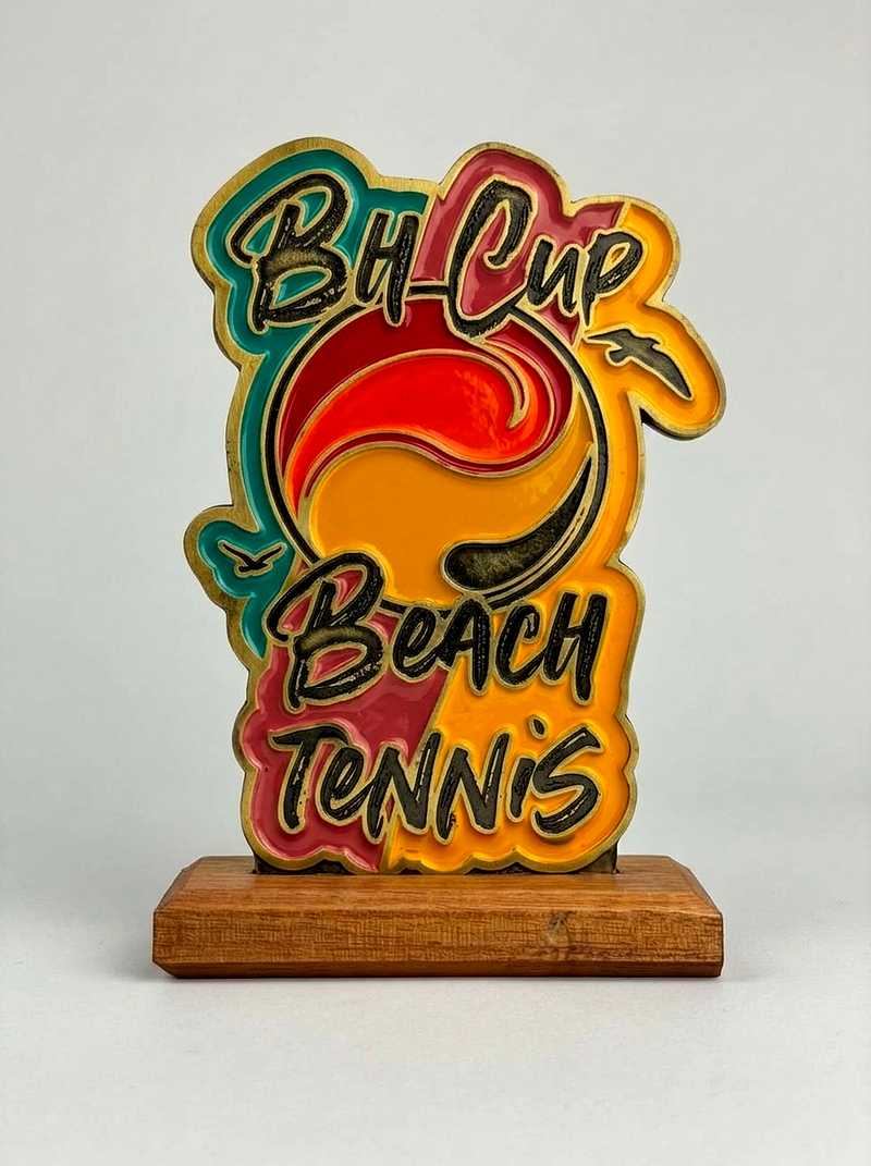 Troféu Escultural Zamak Fundido Ouro